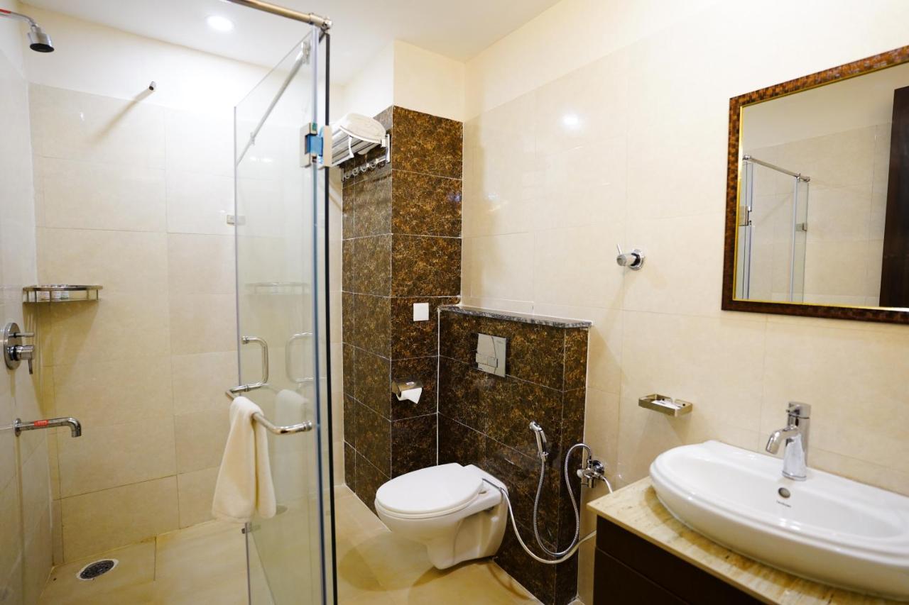 Hotel Northwind, Kharar, Mohali Экстерьер фото