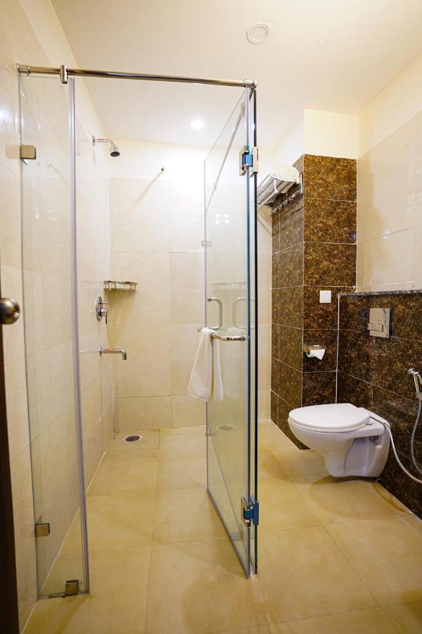 Hotel Northwind, Kharar, Mohali Экстерьер фото